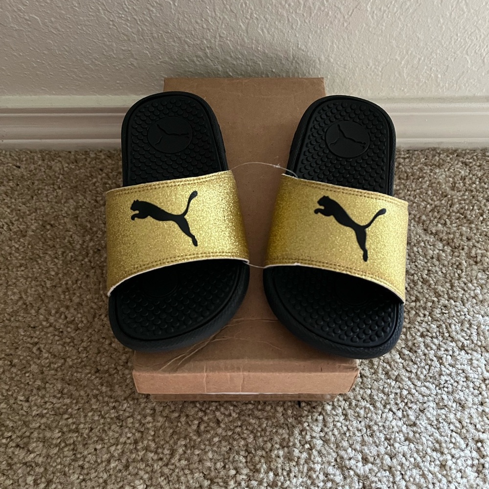 Brand new - Puma - Cool Cat Glitz Slide Sandal - Kids - gold black